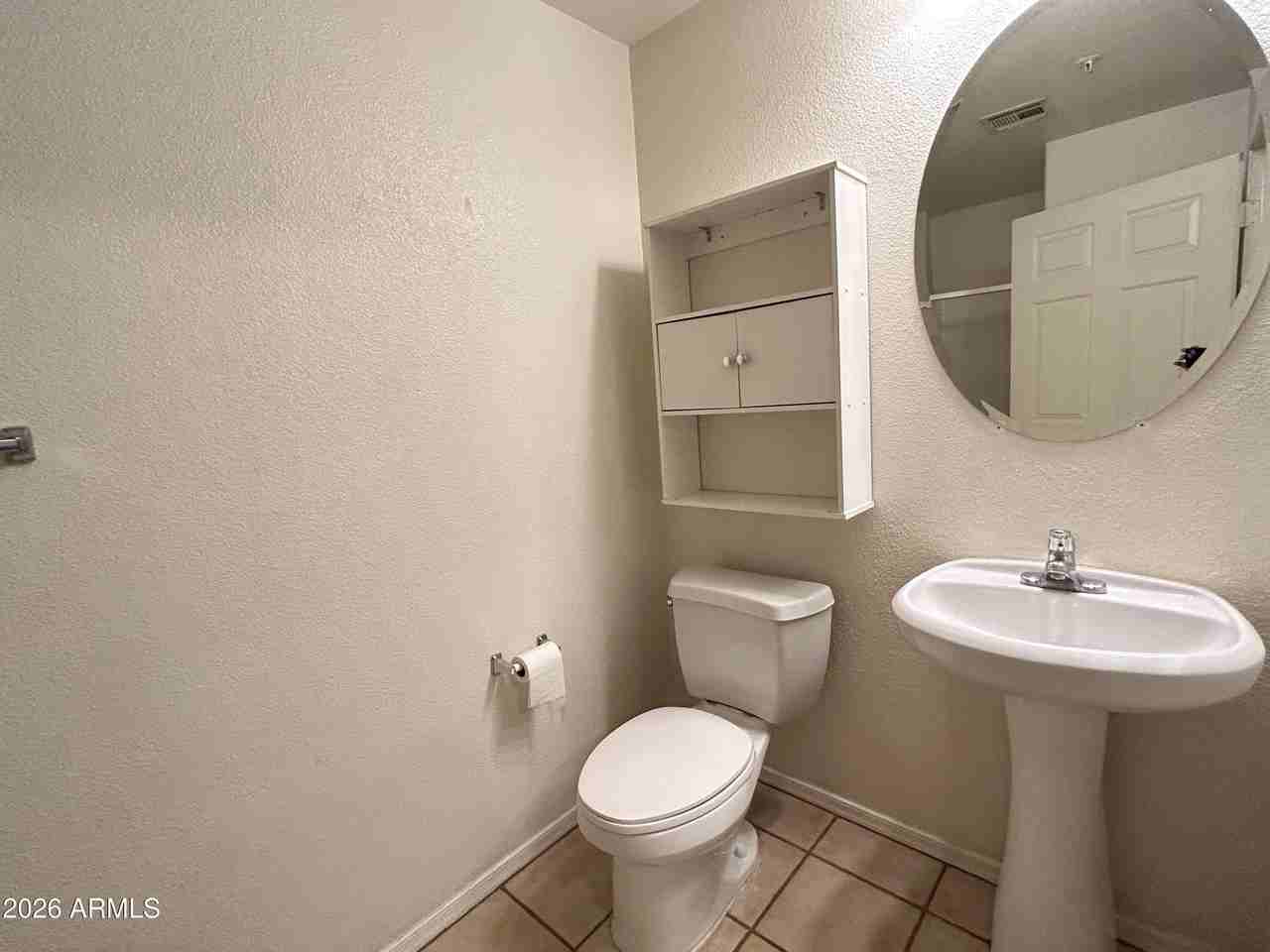 920 E Devonshire Ave #2026 - Photo 6 of 16