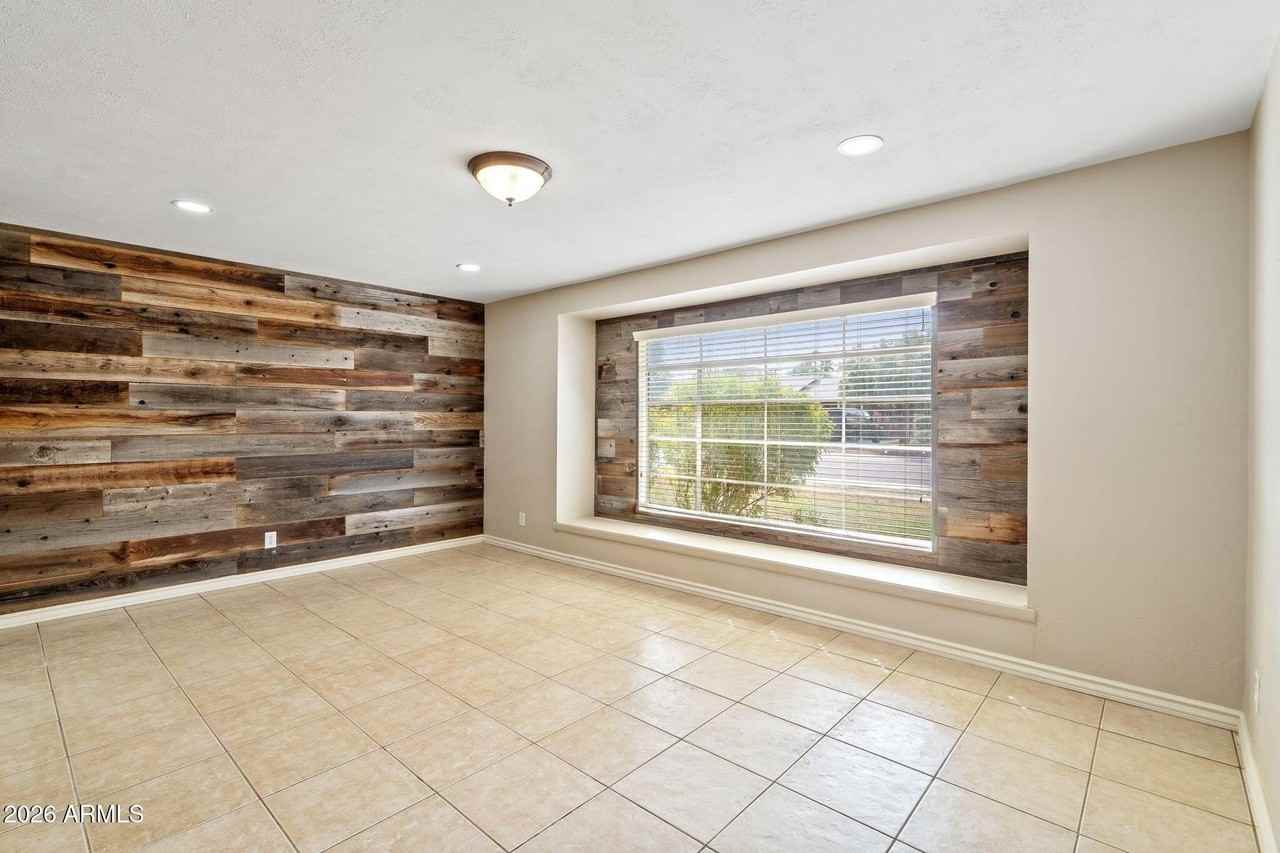 3007 N 84th Pl - Photo 6 of 39