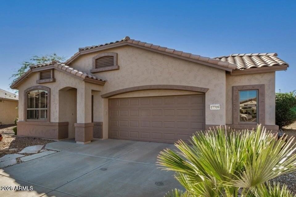 17709 W Sunbelt Dr - Photo 6 of 34