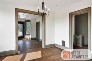 featured image of 102 Florida St Uppr #UPPER