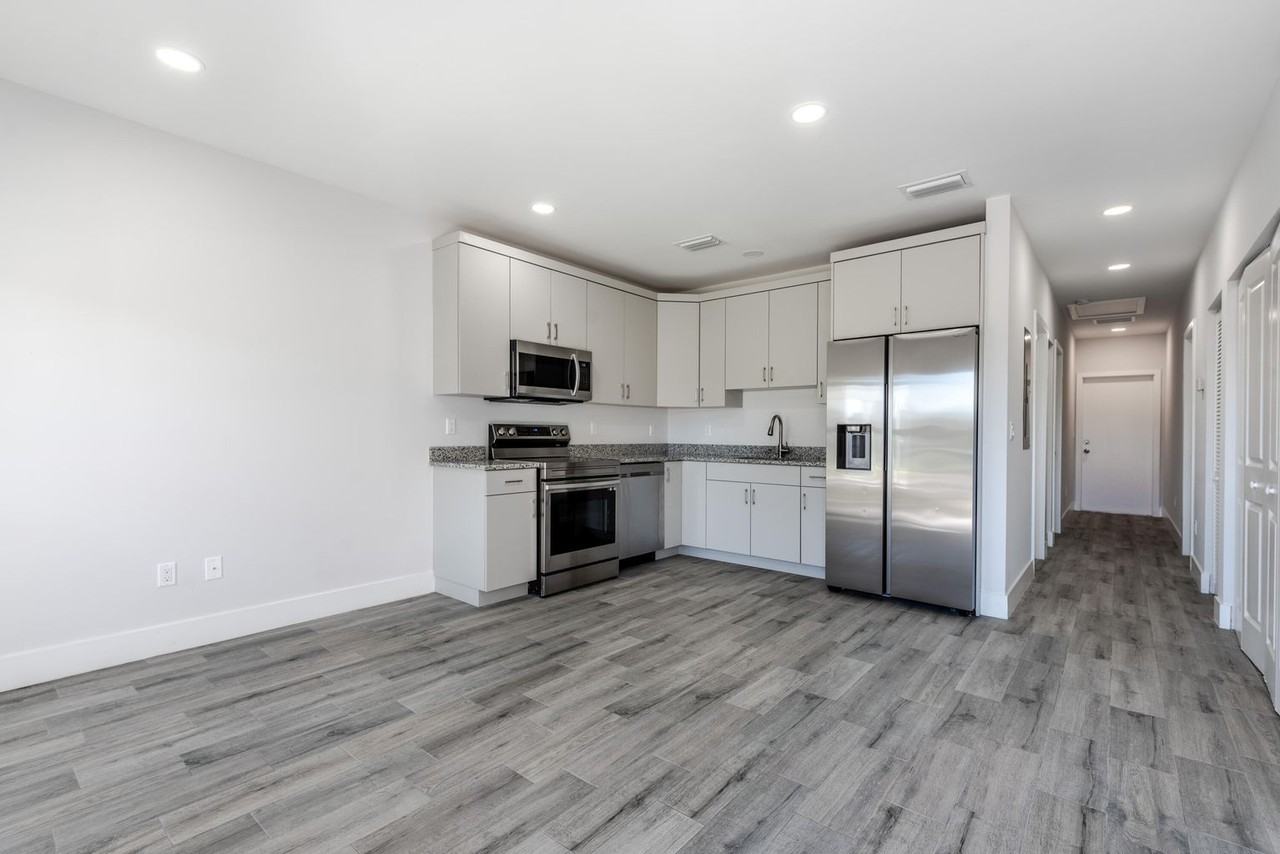 1119 Osceola Dr #1 - Photo 7 of 26