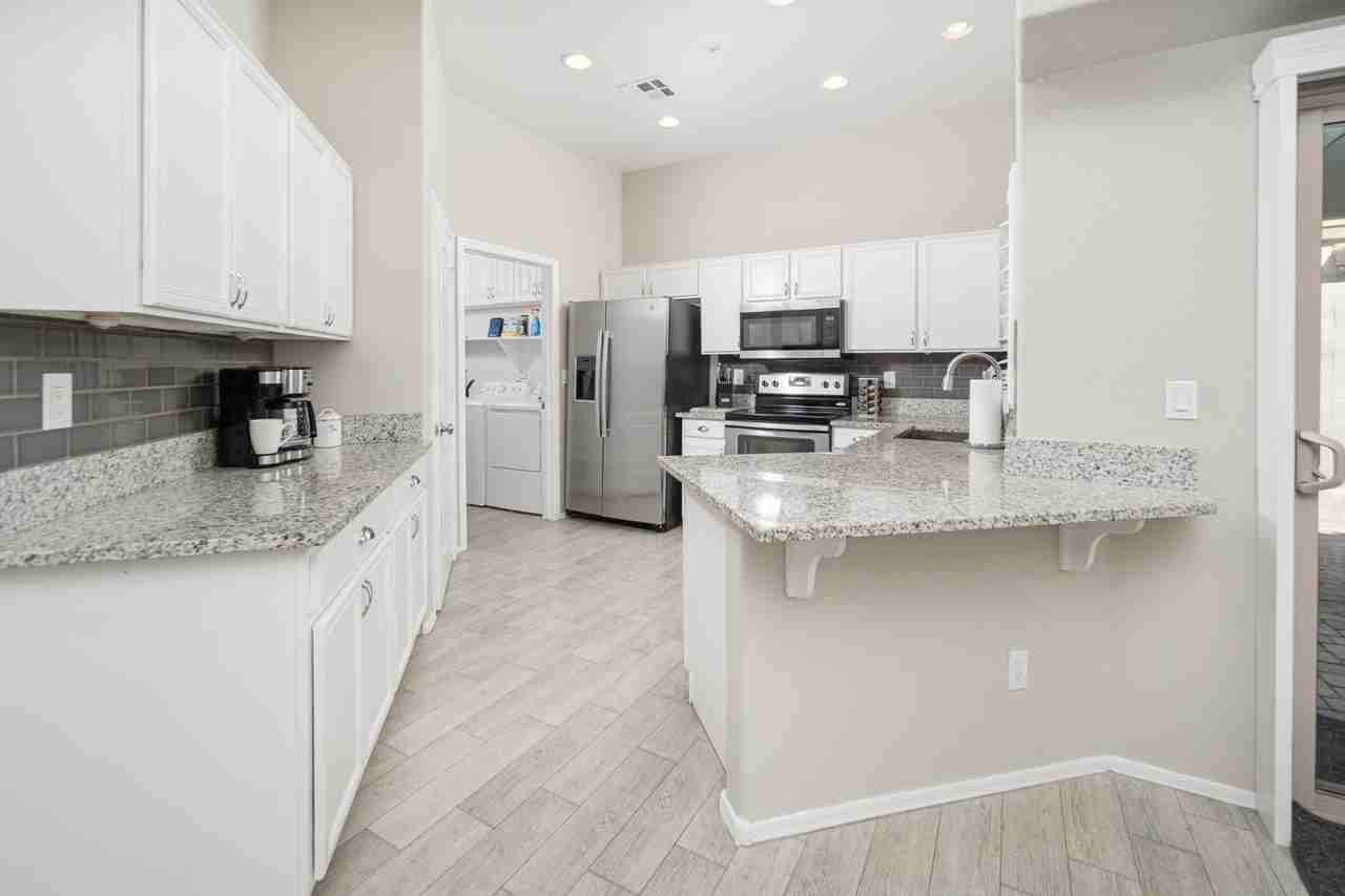 8164 W Zoe Ella Way - Photo 3 of 22