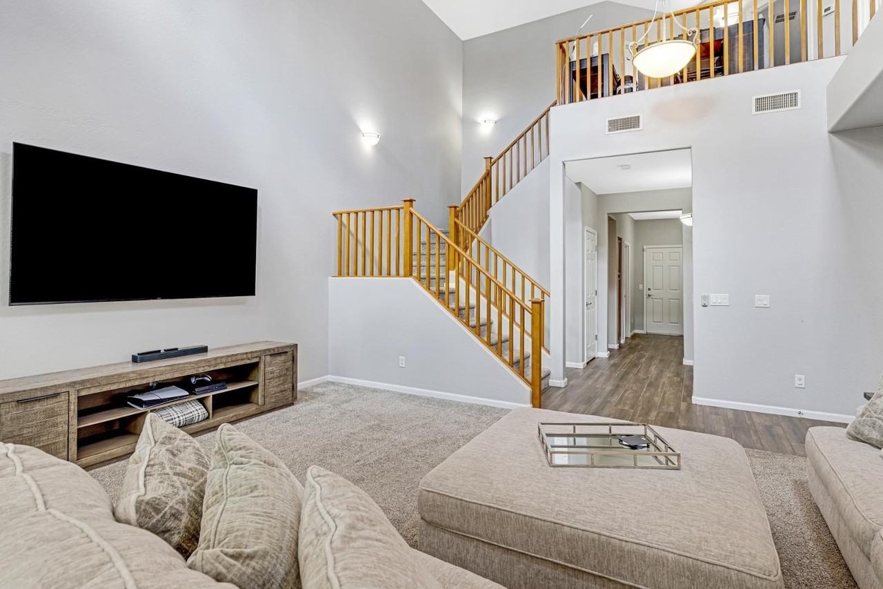 15366 W Bloomfield Rd - Photo 7 of 32