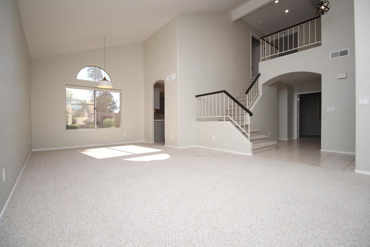 3661 W Linda Ln - Photo 2 of 34