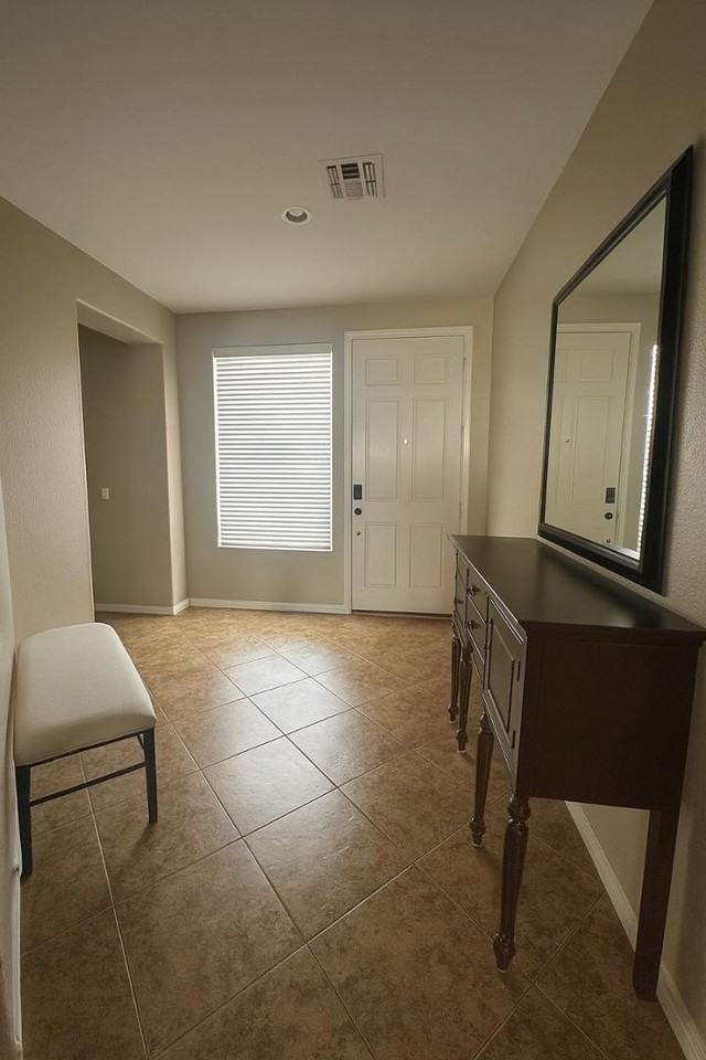 15697 W Westview Dr - Photo 3 of 15