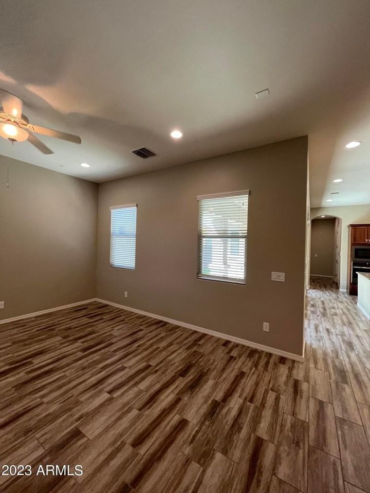 4225 E Ronald St - Photo 4 of 23