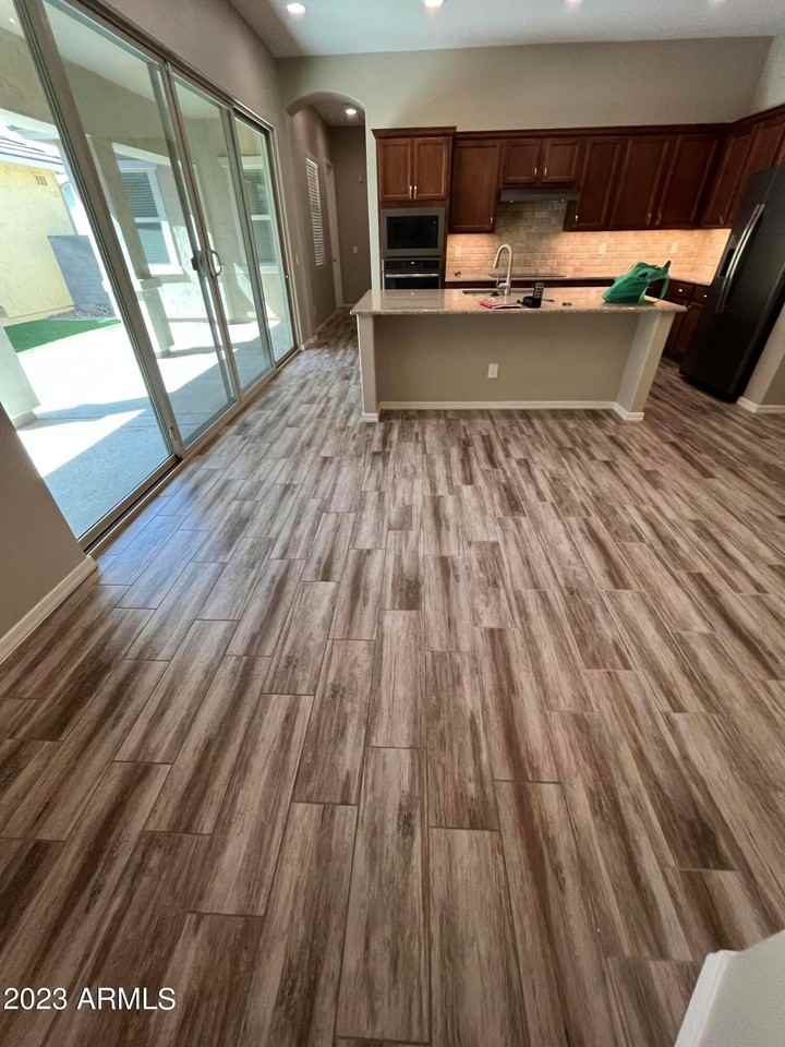 4225 E Ronald St - Photo 5 of 23