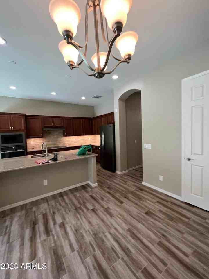 4225 E Ronald St - Photo 6 of 23