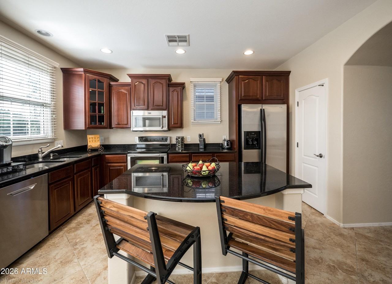 1628 E Canyon Creek Dr - Photo 6 of 50