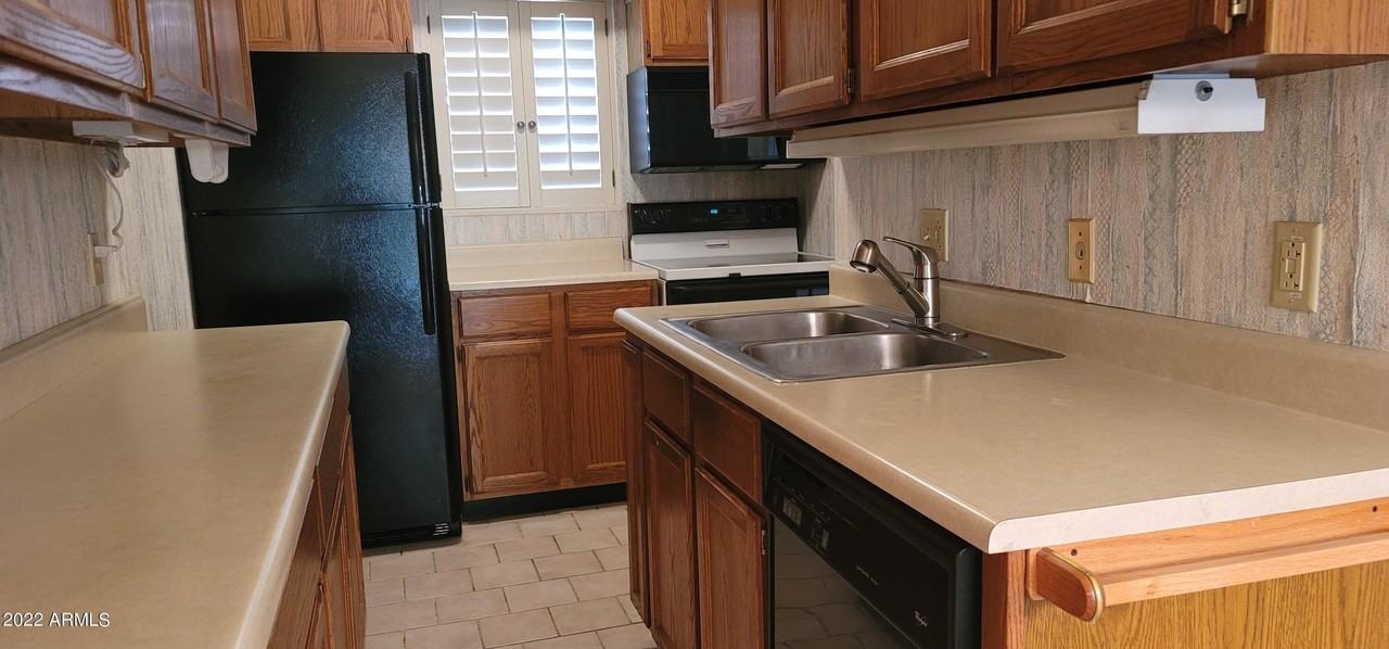 13624 N Saguaro Blvd #B118 - Photo 5 of 18