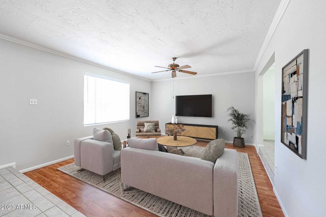 12009 N 34th St - Photo 3 of 25