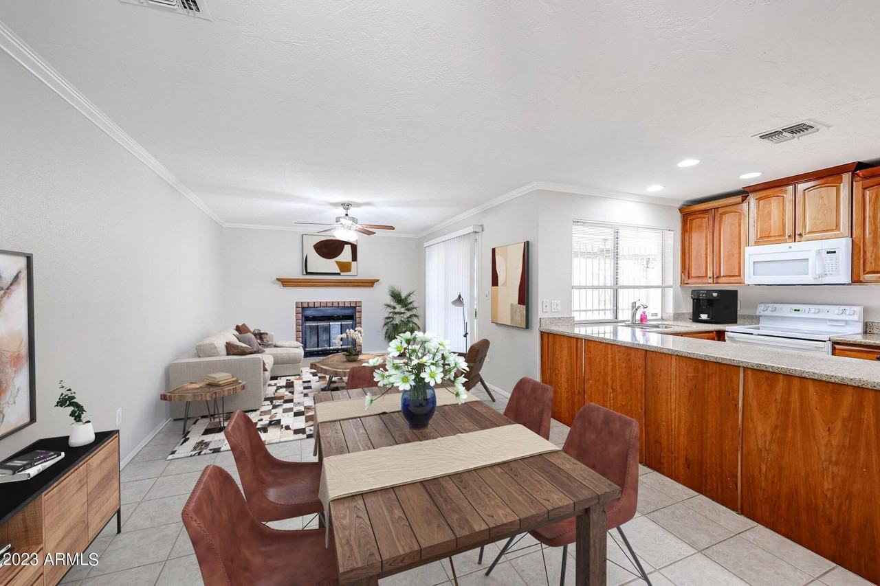 12009 N 34th St - Photo 5 of 25