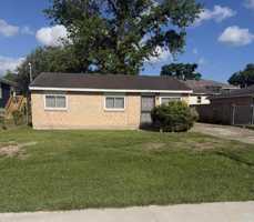 featured image of 211 Saint Malo St