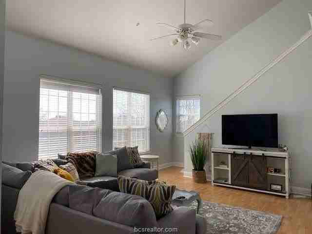 801 Luther St W #804 - Photo 7 of 36