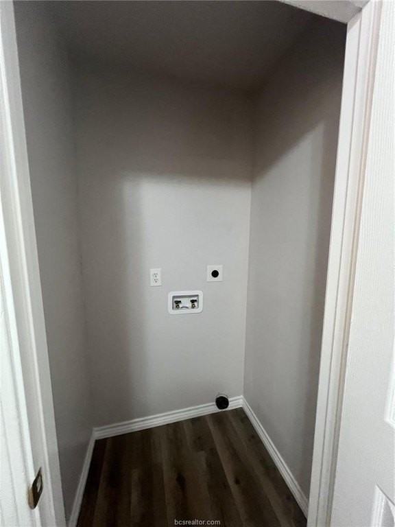 422 Gilbert St - Photo 4 of 10