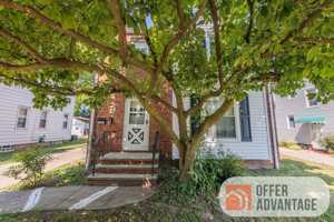 featured image of 376 E 215th St #1