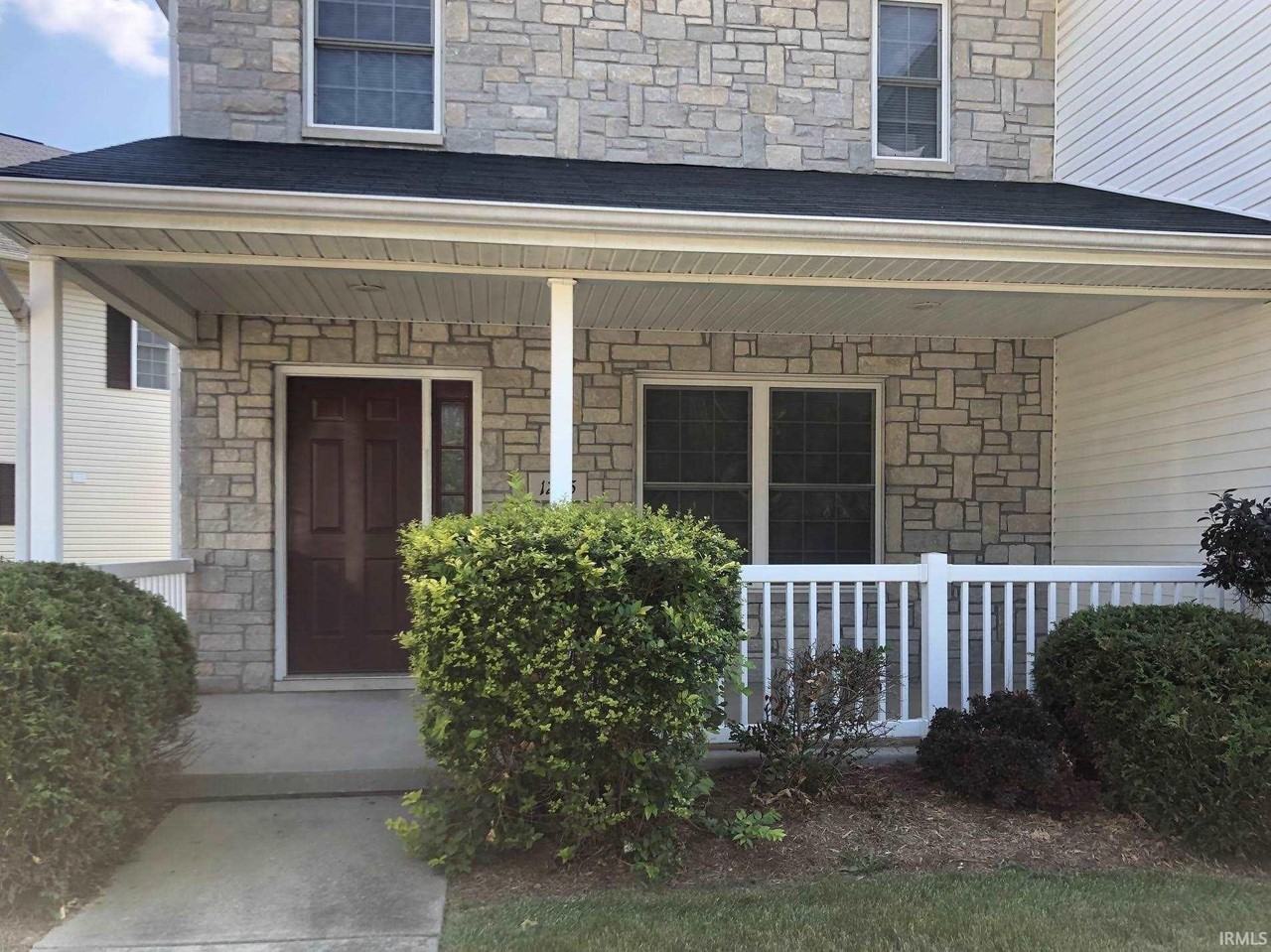 1285 S Cobble Creek Cir - Photo 2 of 19