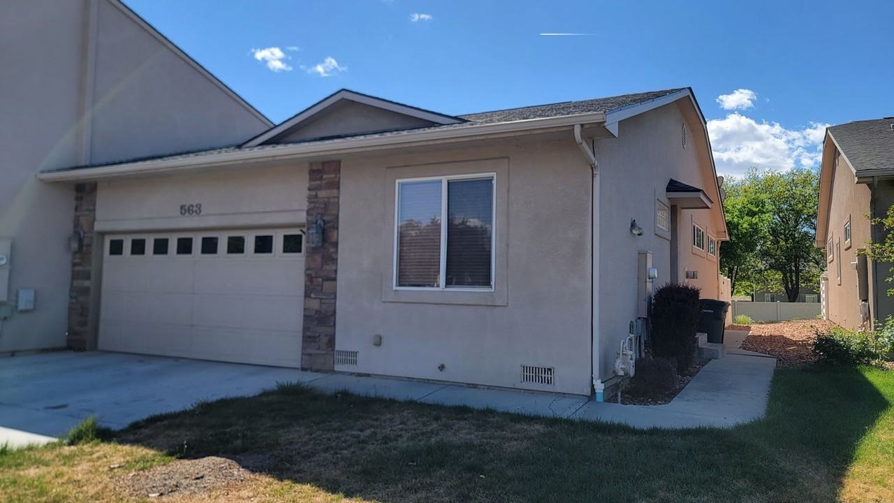 563 Garden Grove Ct - Photo 2 of 8