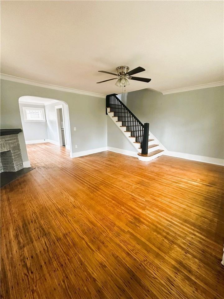 5 Vayo St - Photo 4 of 20