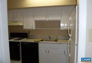 2422 Barracks Pl #4 - Photo 1 of 1