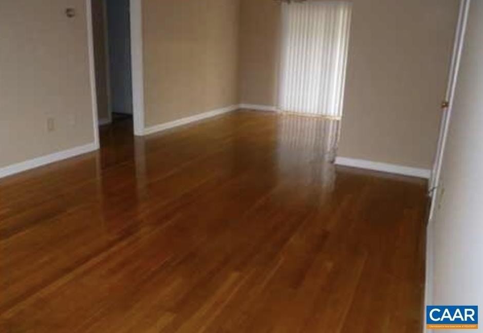 2422 Barracks Pl #4 - Photo 2 of 6