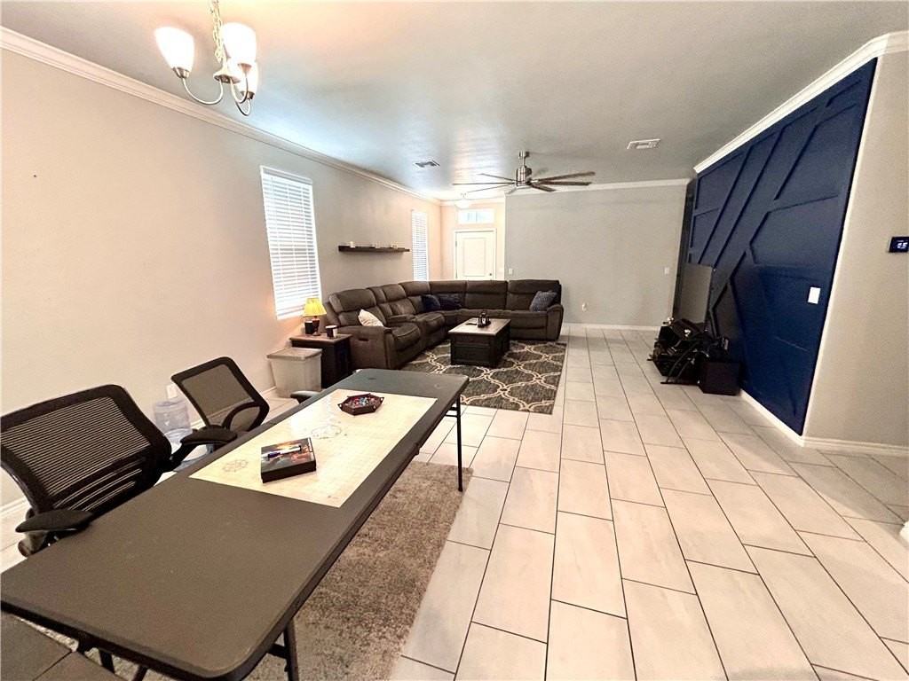 1937 Estes Flats Dr - Photo 5 of 8