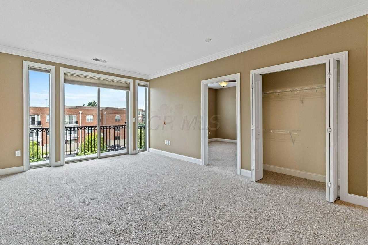 953 Ingleside Ave #312 - Photo 6 of 19