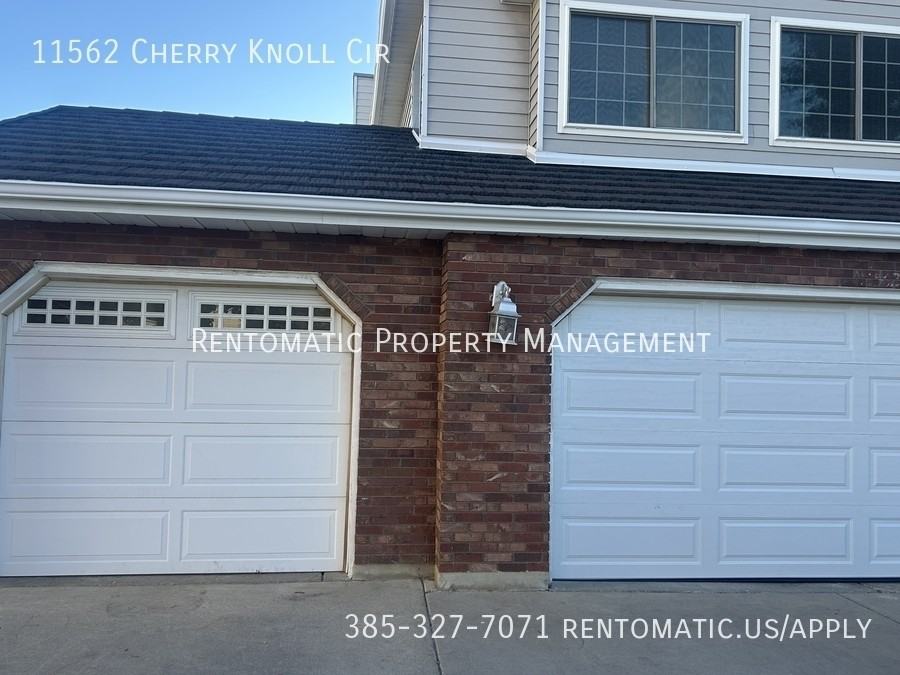 11562 S Cherry Knoll Cir - Photo 3 of 27