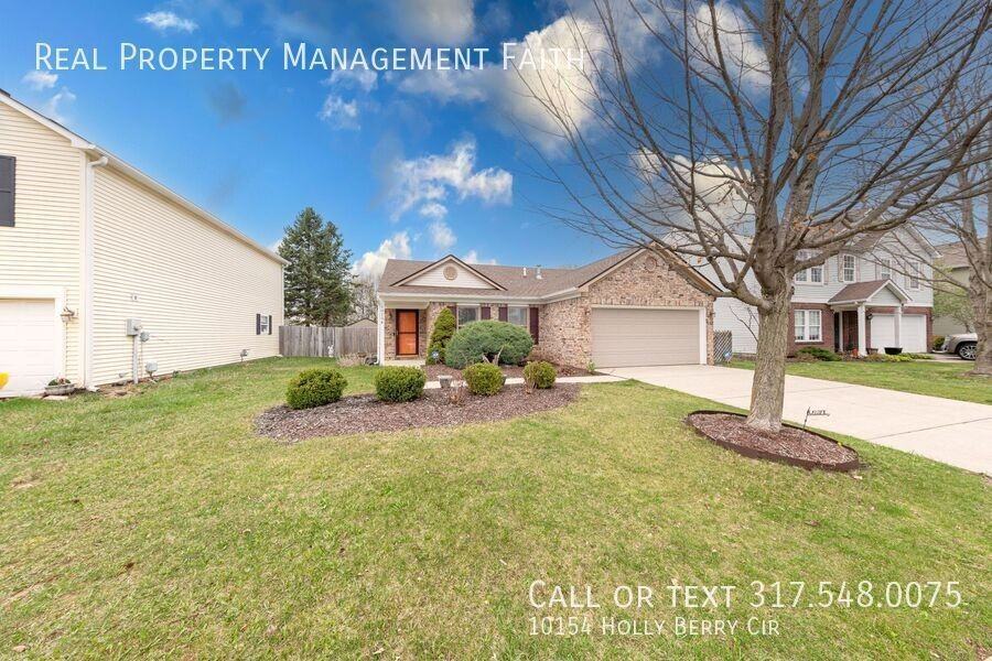 10154 Holly Berry Cir - Photo 2 of 33