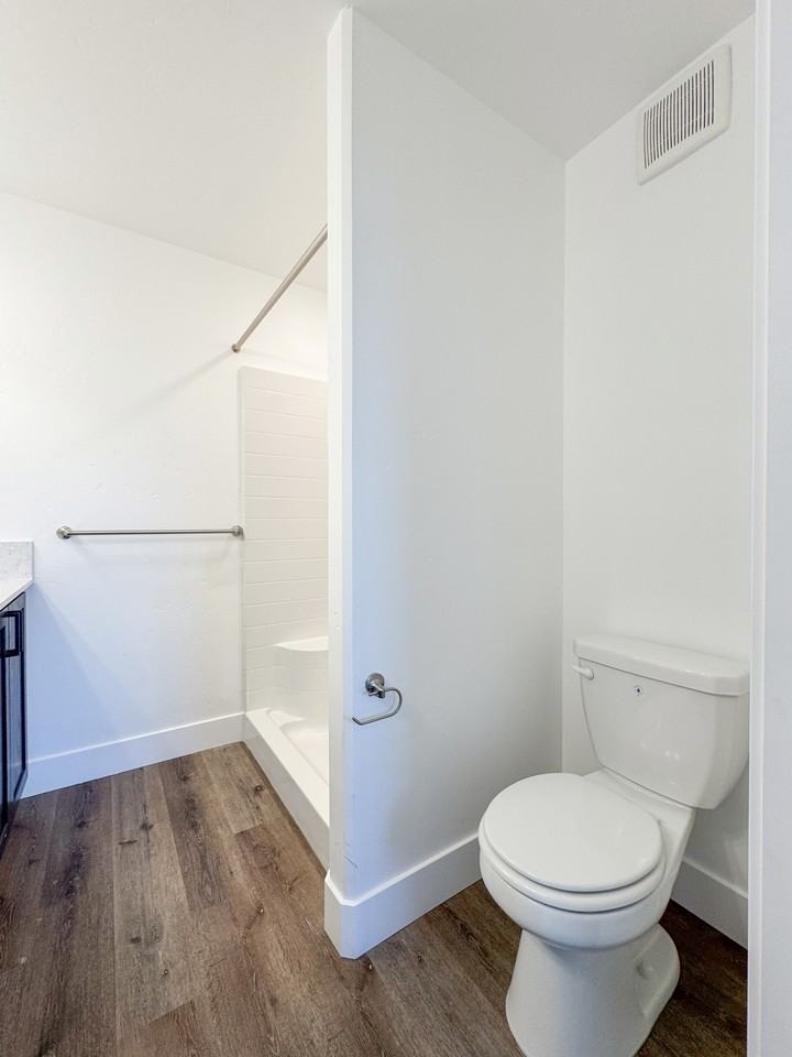 1065 Bighorn St #D - Photo 6 of 20
