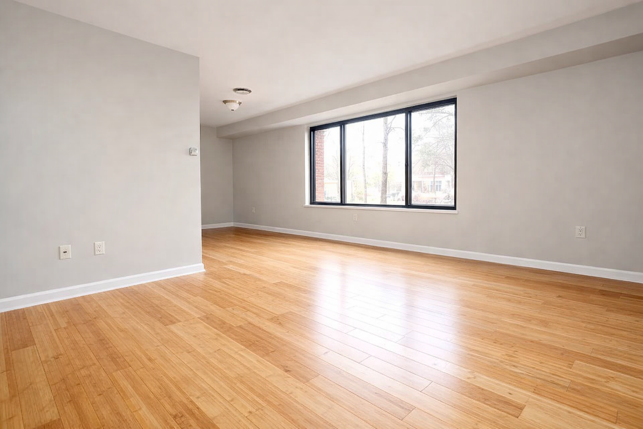 5388 5388 MAIN STREETAPT 11 #5388-11 - Photo 2 of 8