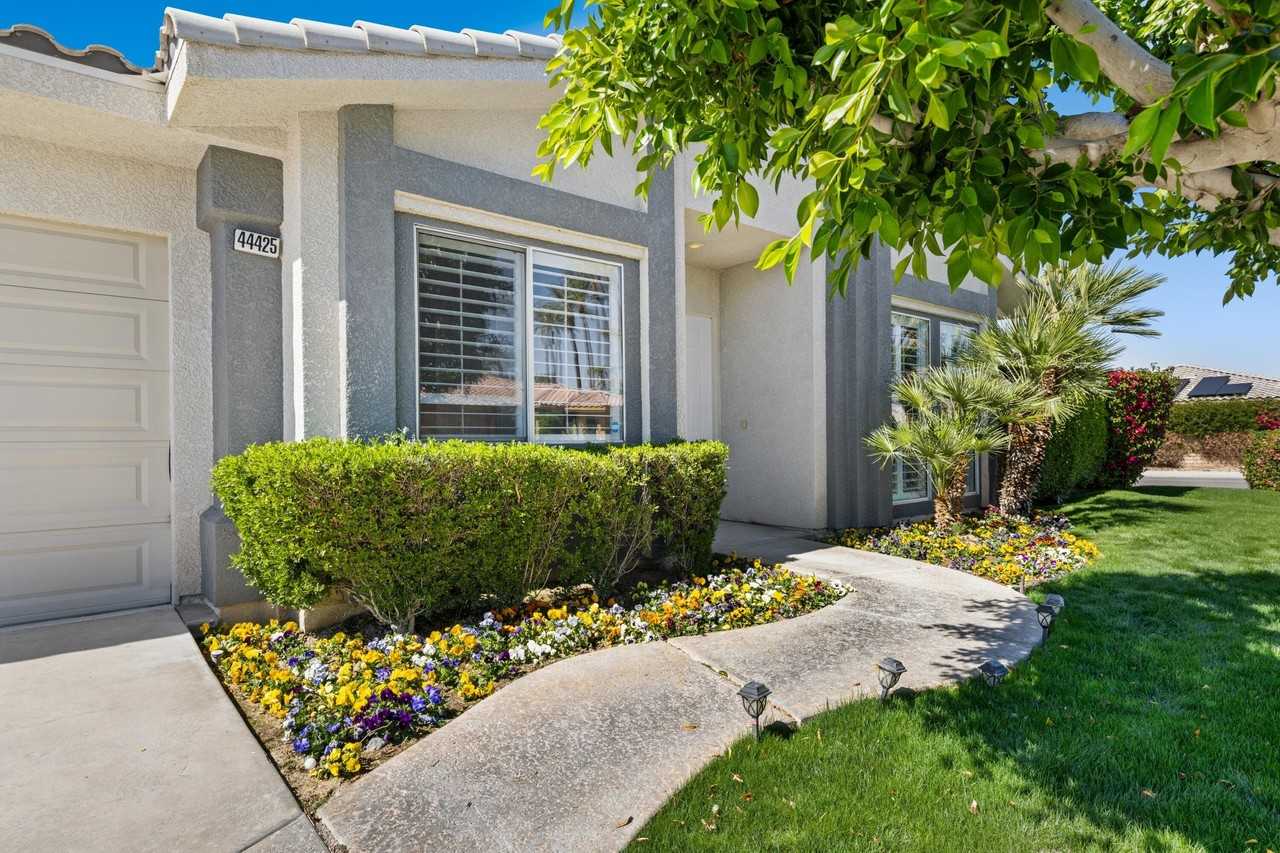 44425 Grand Canyon Ln - Photo 5 of 33