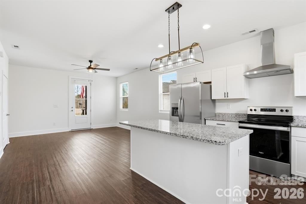 102 Snyder Ct Ne - Photo 6 of 28