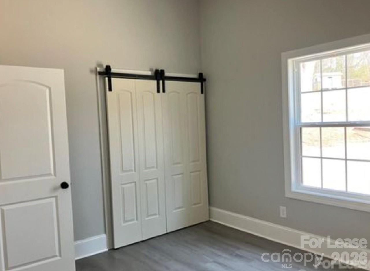 2961 Beaty Rd - Photo 6 of 13