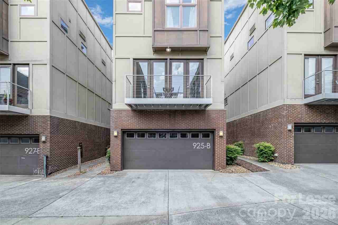 925 Westbrook Dr #B - Photo 2 of 34