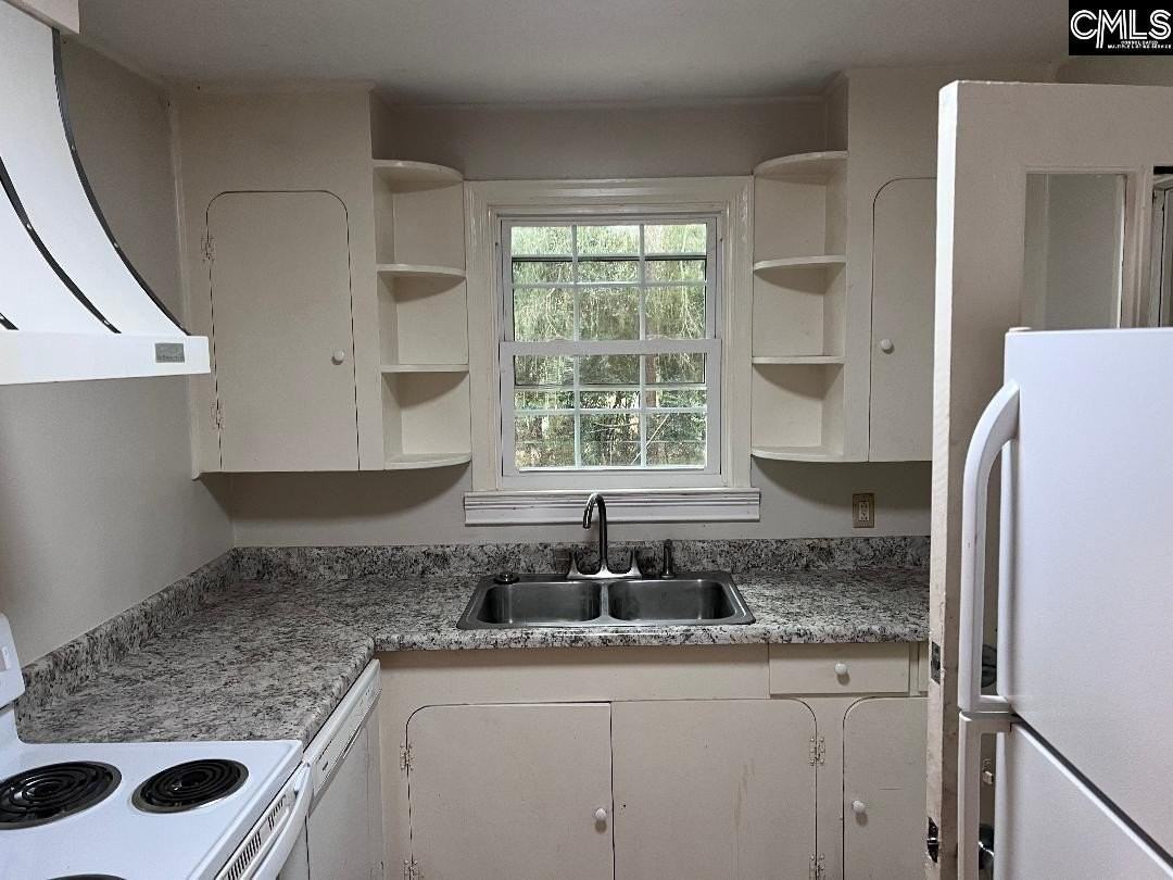 612 S Beltline Blvd - Photo 6 of 15