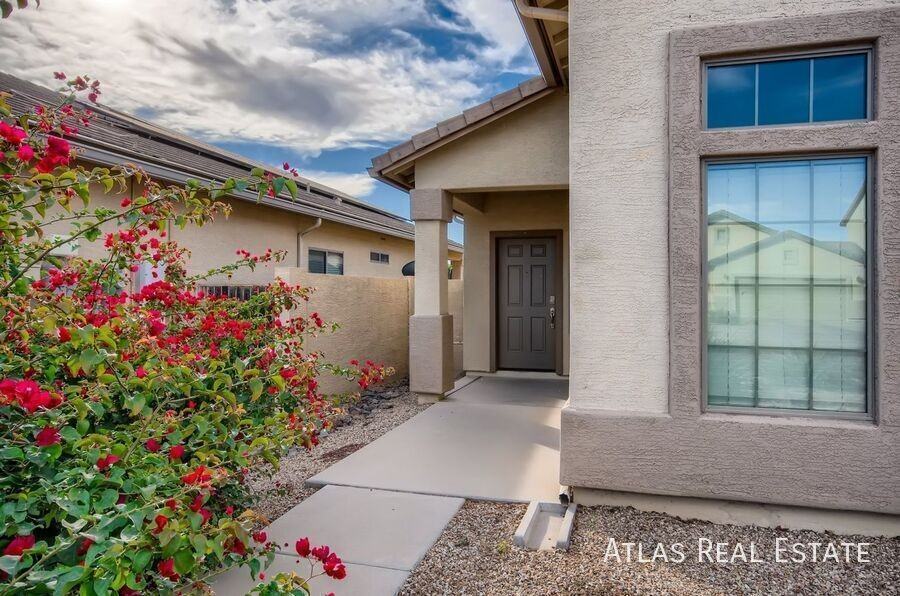 797 W Agrarian Hills Dr - Photo 2 of 17