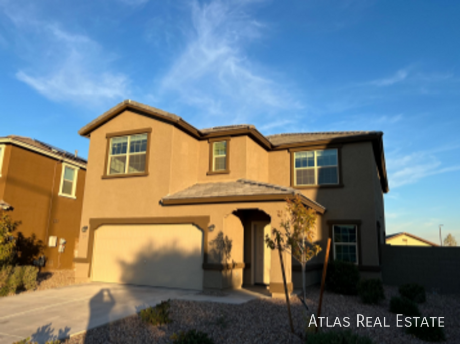 231 N 201st Ave - Photo 2 of 23