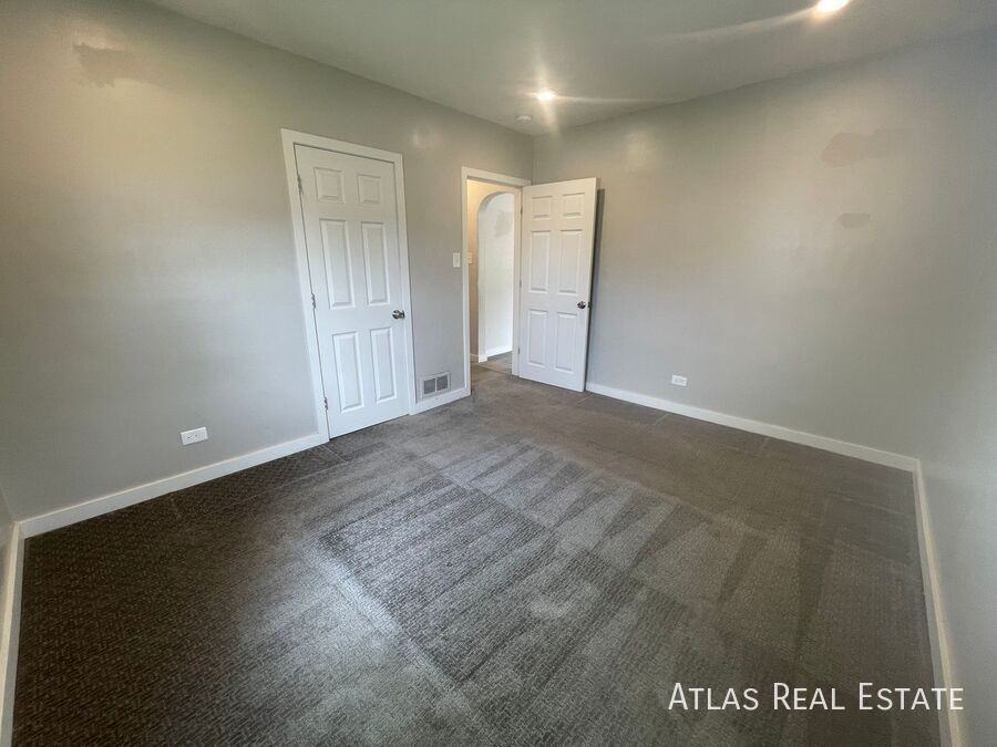 3966 Utica St - Photo 5 of 16