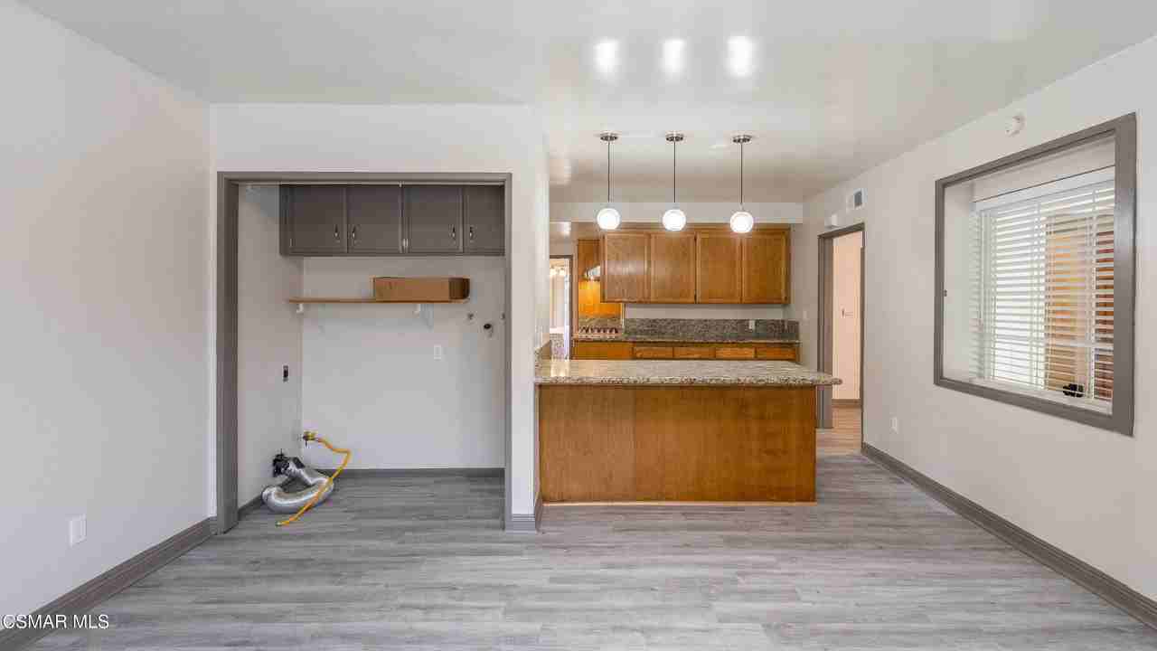 5901 Hanna Ave - Photo 6 of 30