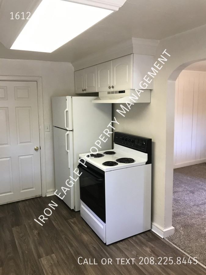 1612 N 30th St - Photo 3 of 12