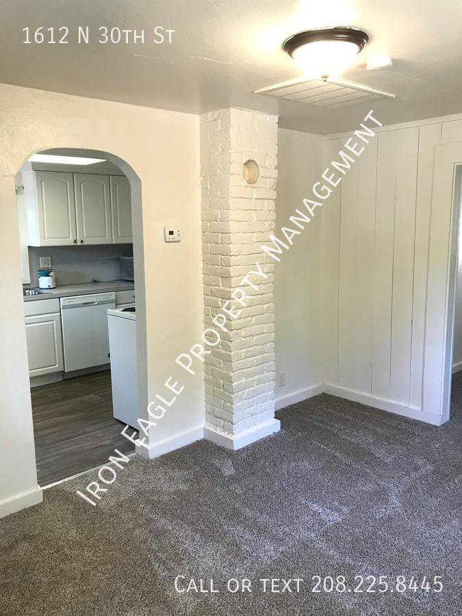 1612 N 30th St - Photo 6 of 12