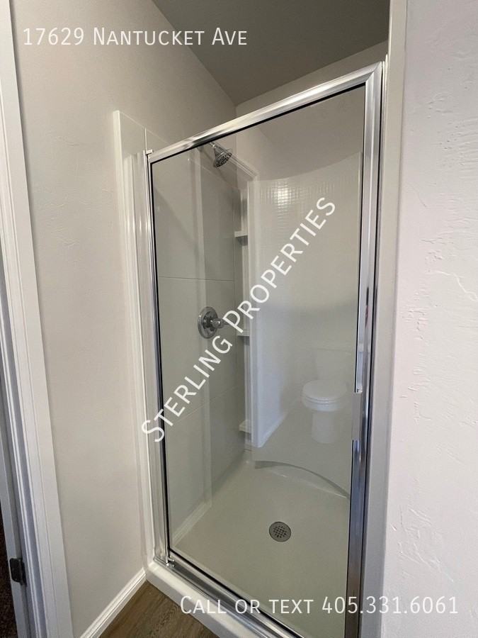 17629 Nantucket Ave - Photo 7 of 32