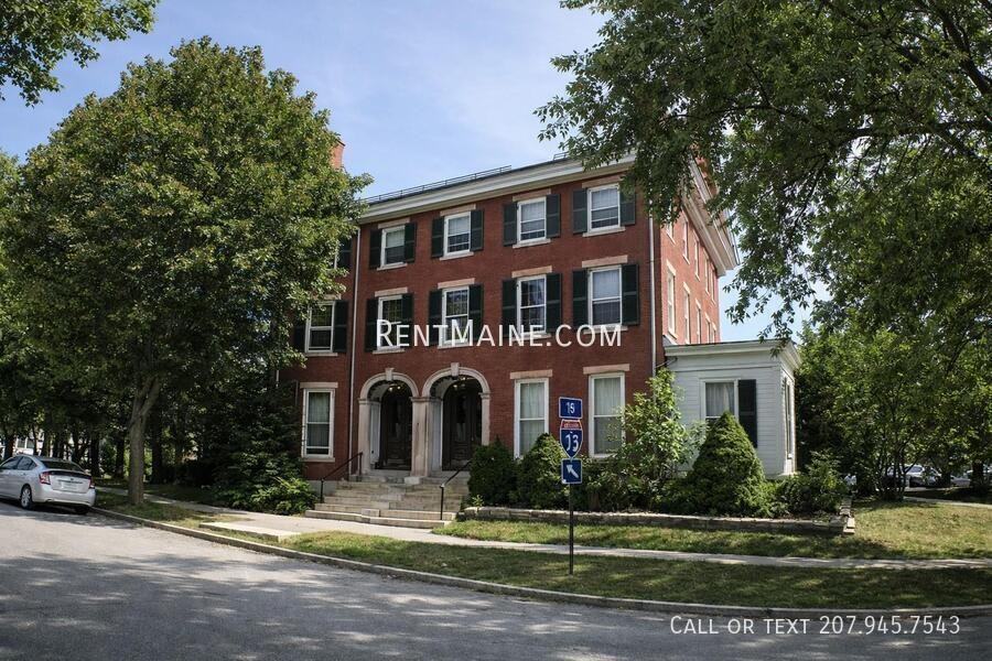 97 97 Broadway Apt. #4 - Photo 7 of 7