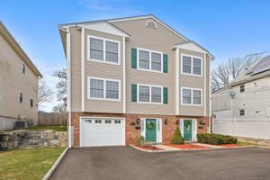 featured image of 105 Dean St #A