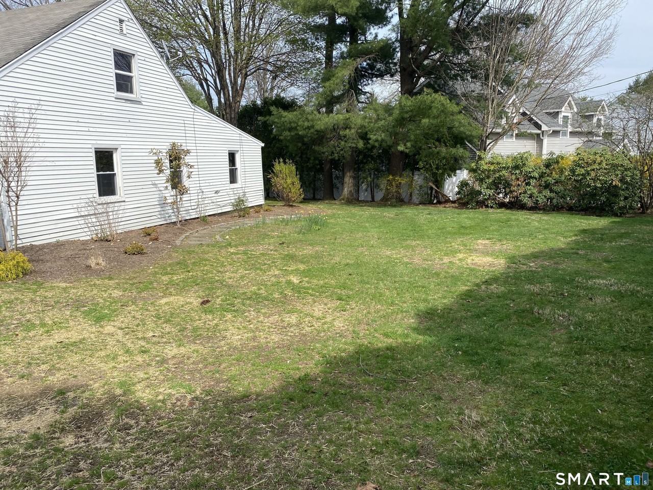 1329 Stillwater Rd - Photo 4 of 25