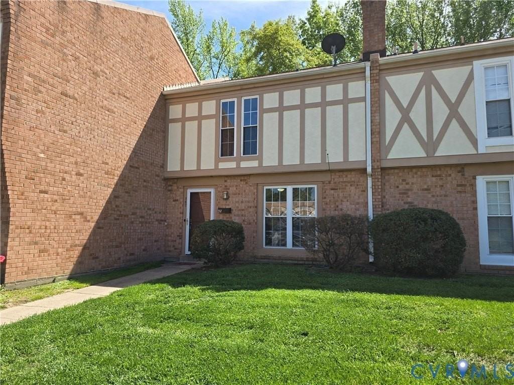 757 Pleasant St #757 - Photo 6 of 26