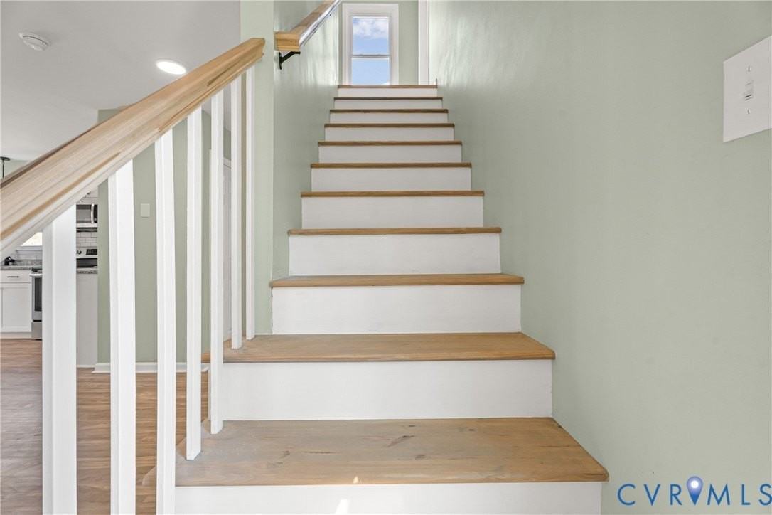 11101 Timonium Dr - Photo 4 of 21