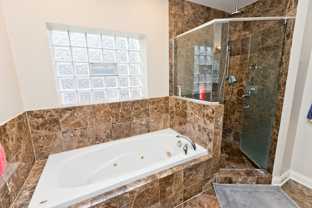 2414 W Moffat St #1 - Photo 1 of 1