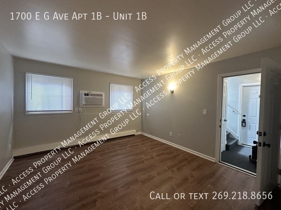 1700 E G Ave Apt 1b #1B - Photo 3 of 10